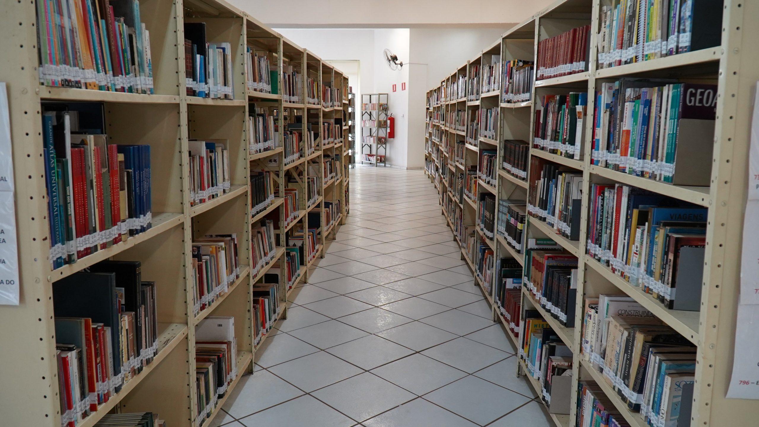 Biblioteca Municipal João XXIII realiza troca de livros no último sábado de janeiro