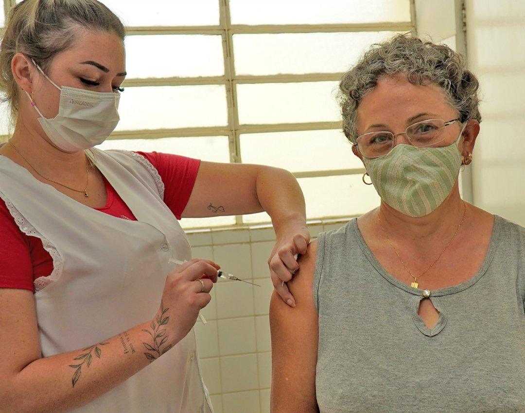 Saúde ultrapassa mais de três mil doses da Pfizer Bivalente contra a Covid-19