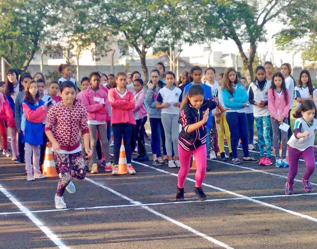 Educação e Esporte promovem 13° Festival de Atletismo entre escolas