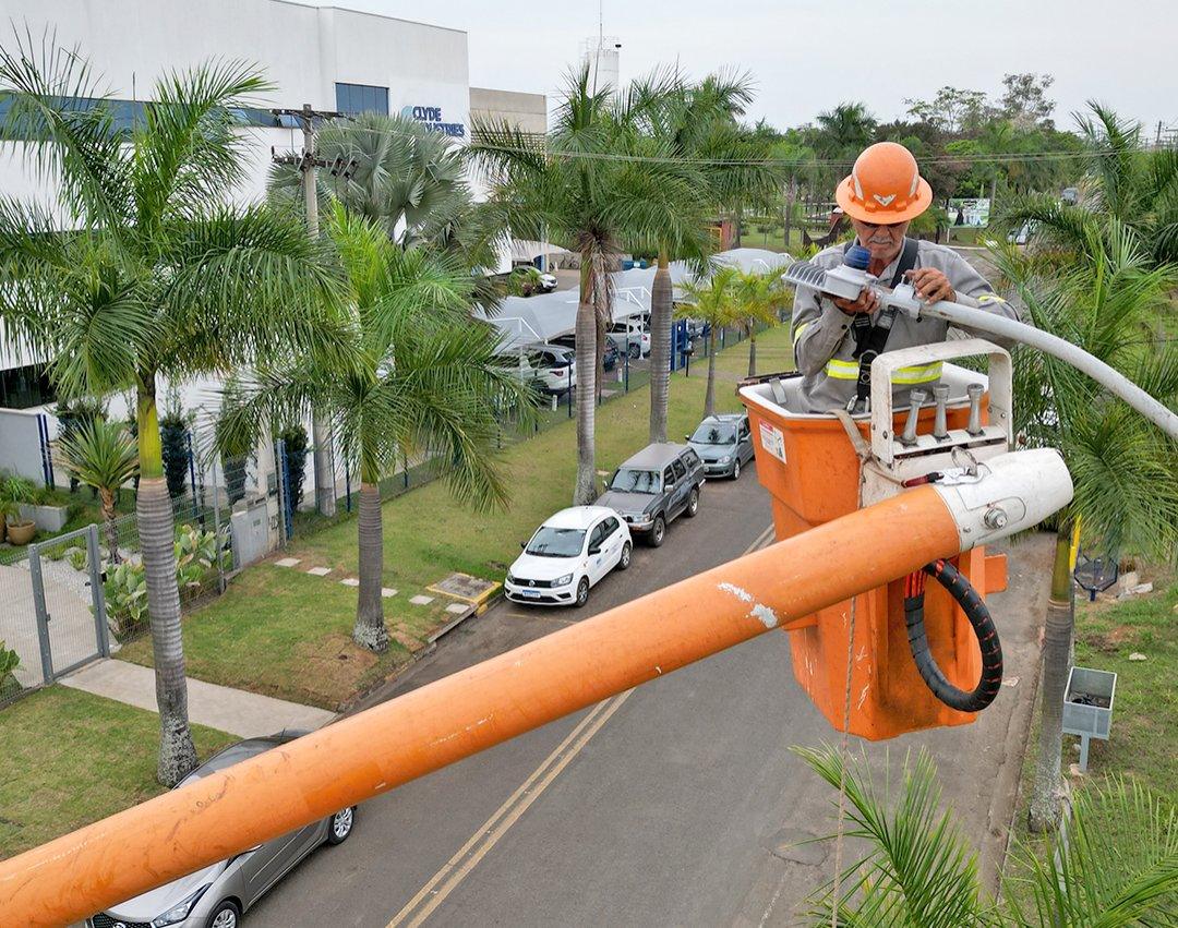 Iluminação: ruas do Distrito Industrial Mogi Guaçu I recebem luminárias em LED