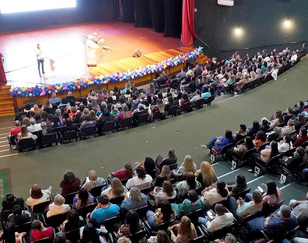 Secretaria da Educação vai promover evento em homenagem ao Dia do Professor no Centro Cultural