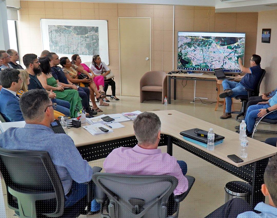 Reunião de trabalho discute implantação da segunda fase do Muralha Digital