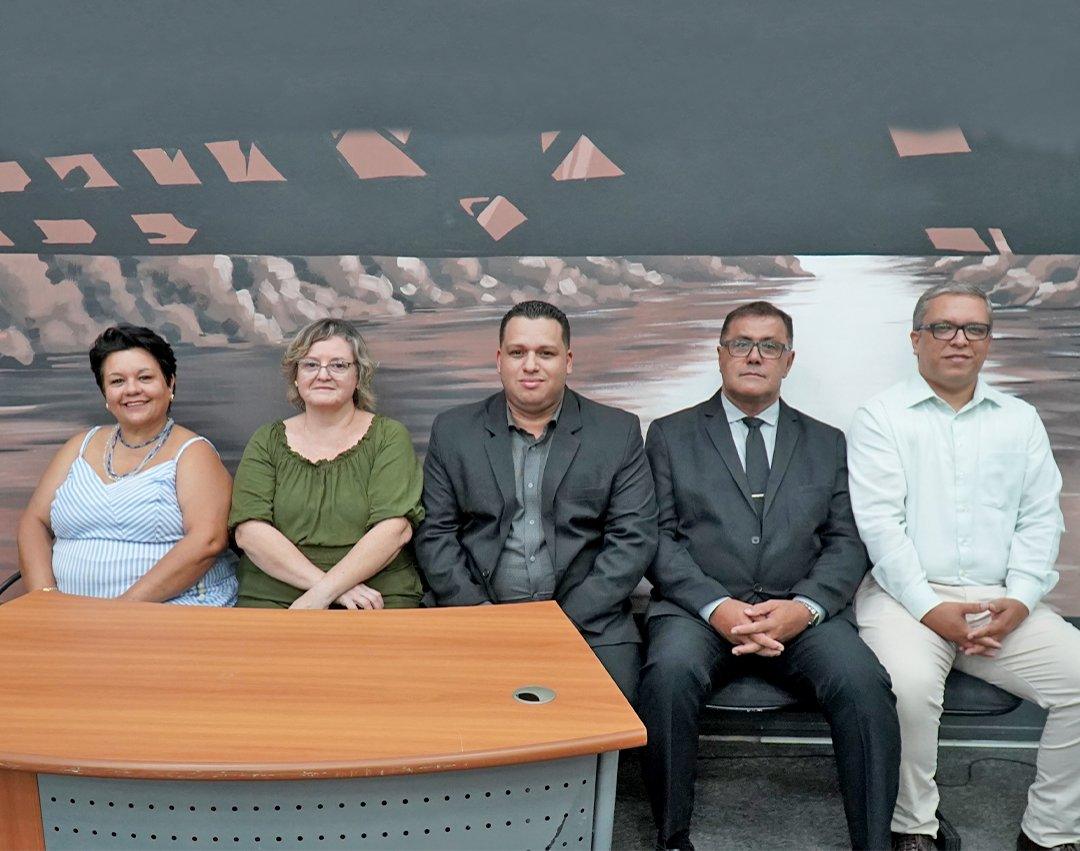 Novos conselheiros tutelares tomam posse para o quadriênio 2024/2027 