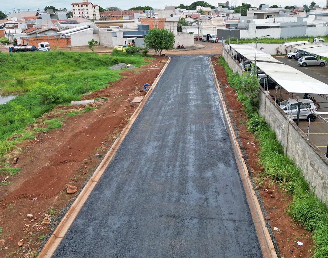 Ruas no entorno da Lagoa do Sesi começam a ser preparadas para receber infraestrutura completa