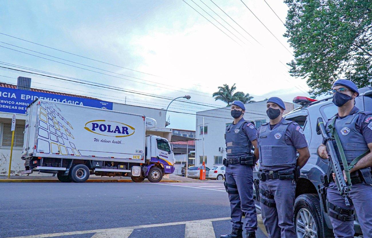 Mogi Guaçu inicia amanhã, com profissionais da saúde, vacinação contra a Covid-19