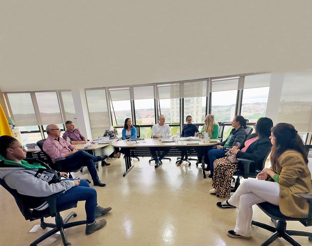 Associação Cooper 3Rs apresenta balanço para prefeito de trabalho realizado no município
