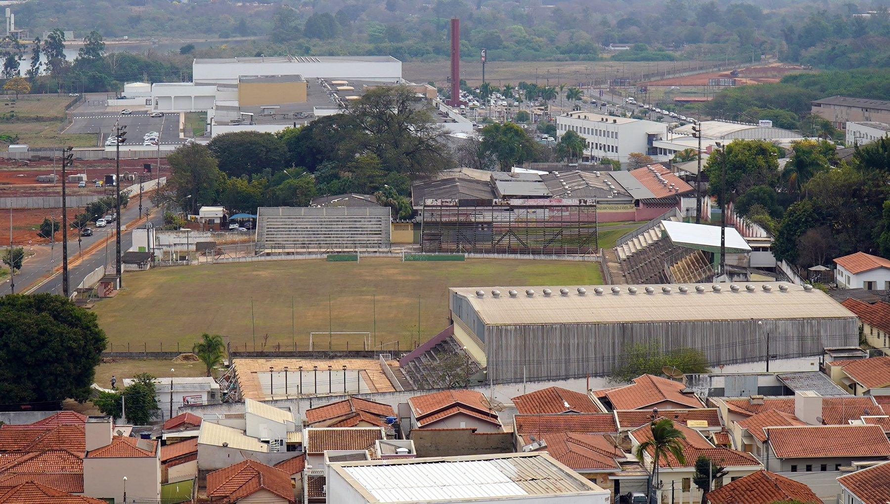 Estádio Municipal do Camacho completa 70 anos de história com reforma à vista