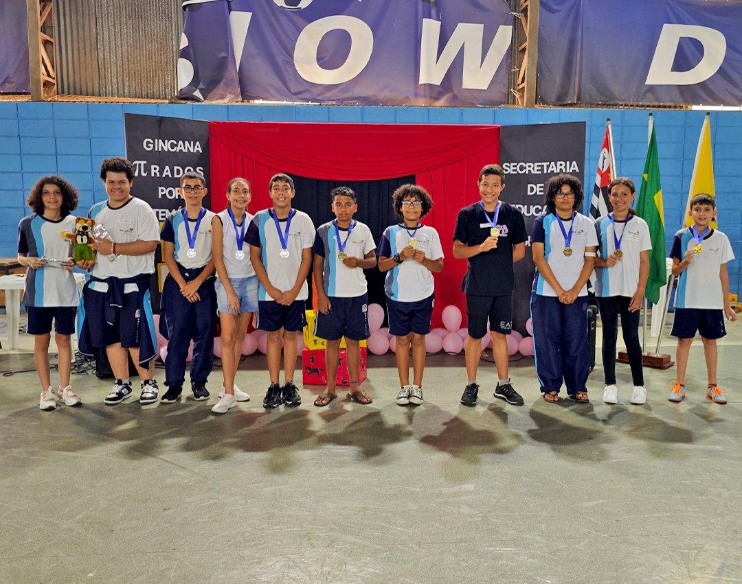 Educação premia os vencedores da Gincana Pirados por Matemática 