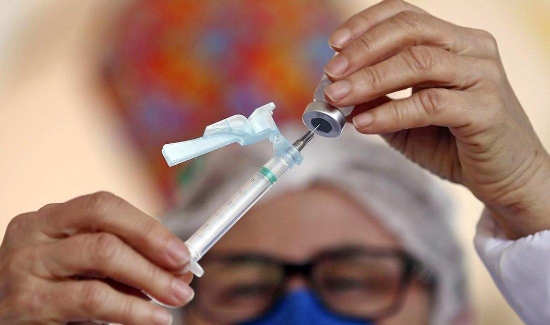 Saúde realiza neste sábado novo agendamento de vacina para pessoas com 12 a 17 anos