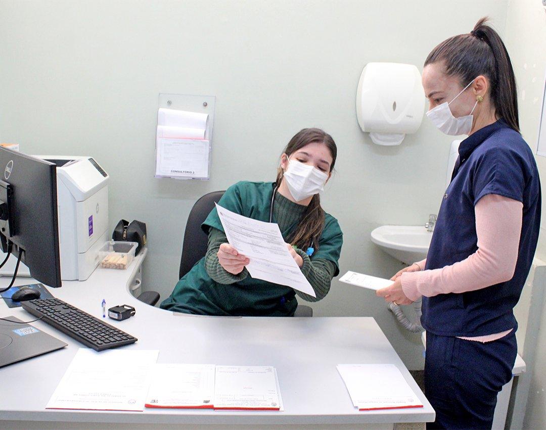 Alunos do 6º ano do curso de Medicina iniciam prática médica no pronto-socorro do Hospital Municipal 