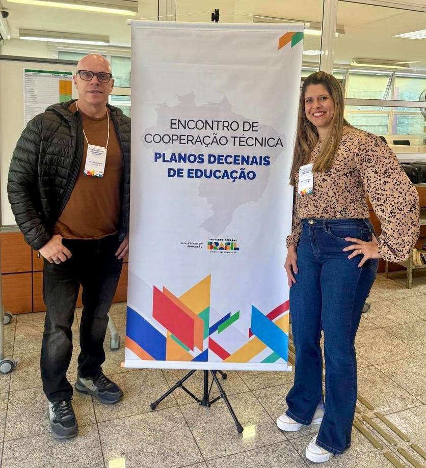 Secretário da Educação participa de debate sobre os planos decenais de educação em São Paulo