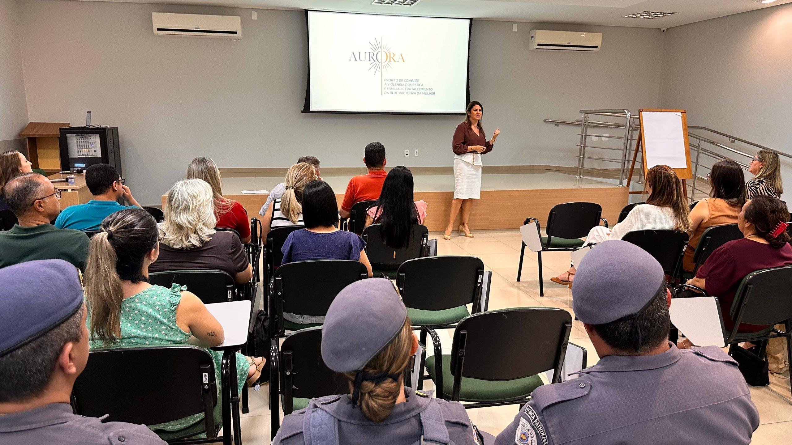 Projeto Aurora tem como meta instalar um Centro de Atendimento à Mulher na cidade 
