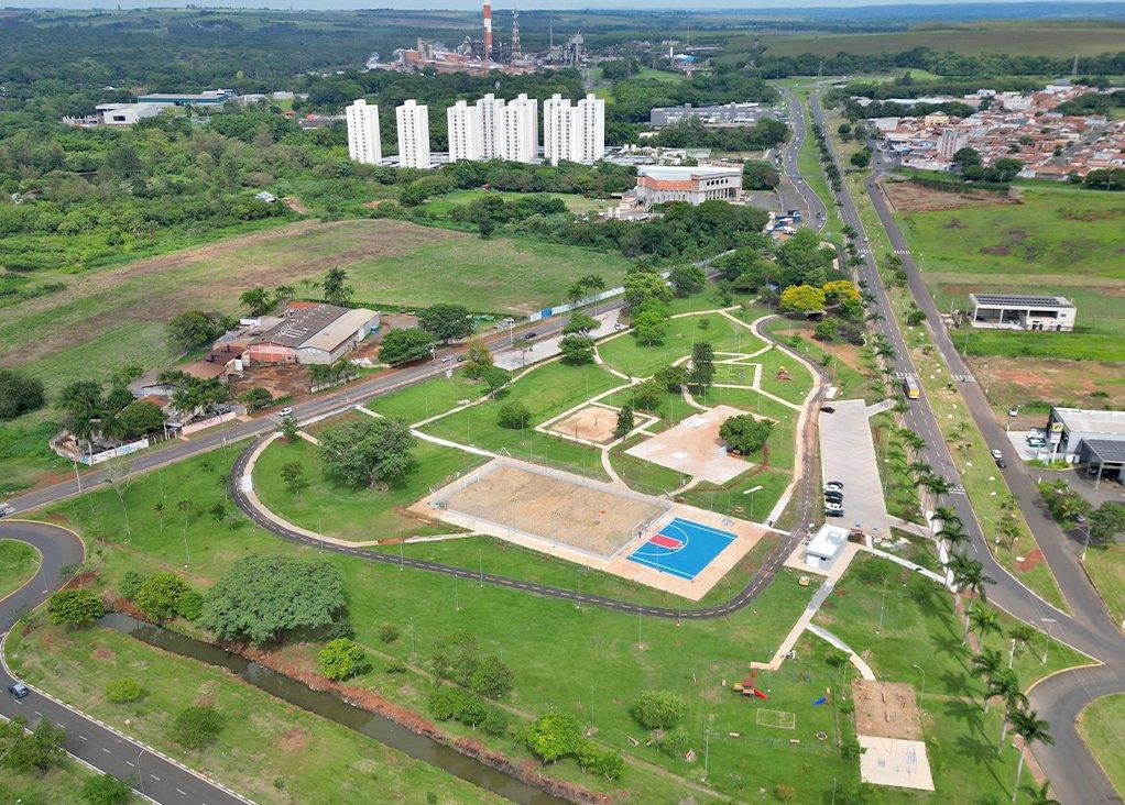Obra de requalificação da Praça do TG entra na reta final para conclusão 