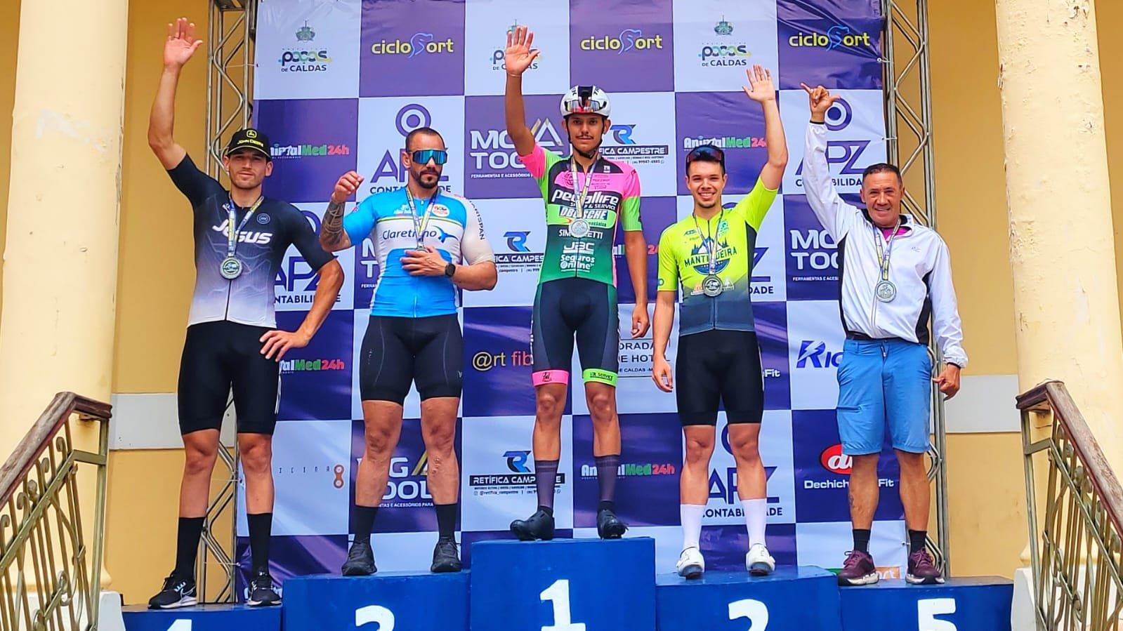 Ciclismo: Temporada 2026 é aberta em Poços de Caldas 