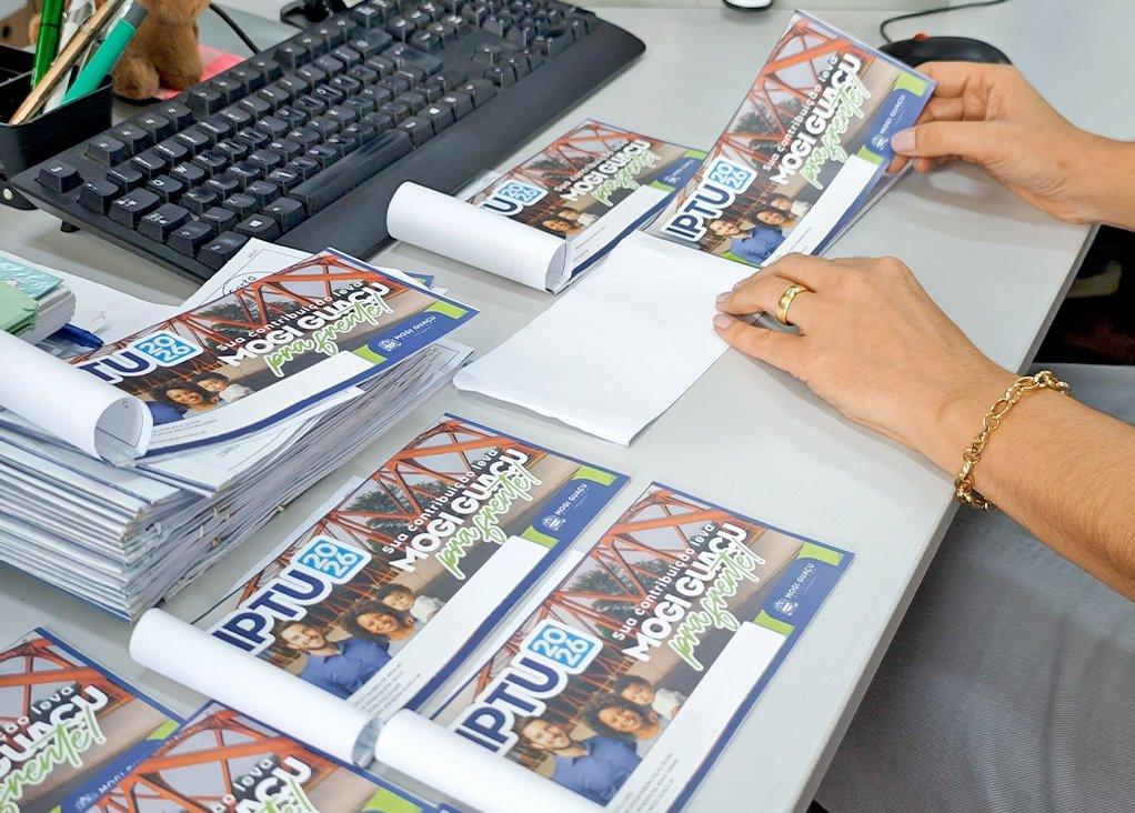 Carnês físicos do IPTU já estão sendo entregues pelos Correios 