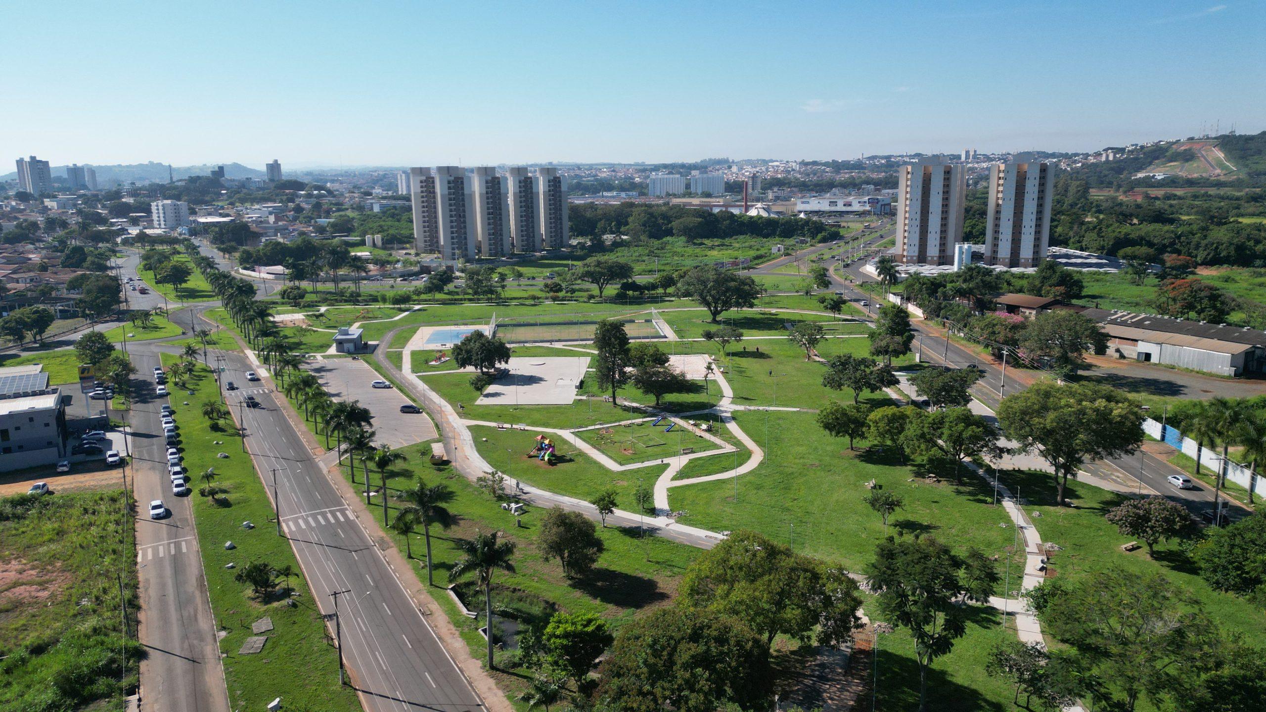 Evento neste sábado marca entrega oficial da Praça Francisco Marchese após revitalização de todo o espaço 