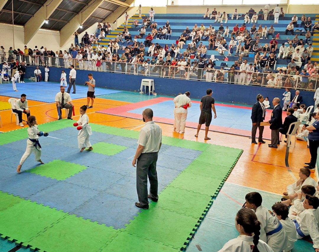 Mogi Guaçu sedia 7ª Copa de Karatê com 400 atletas e disputas de alto nível no Circuito Regional