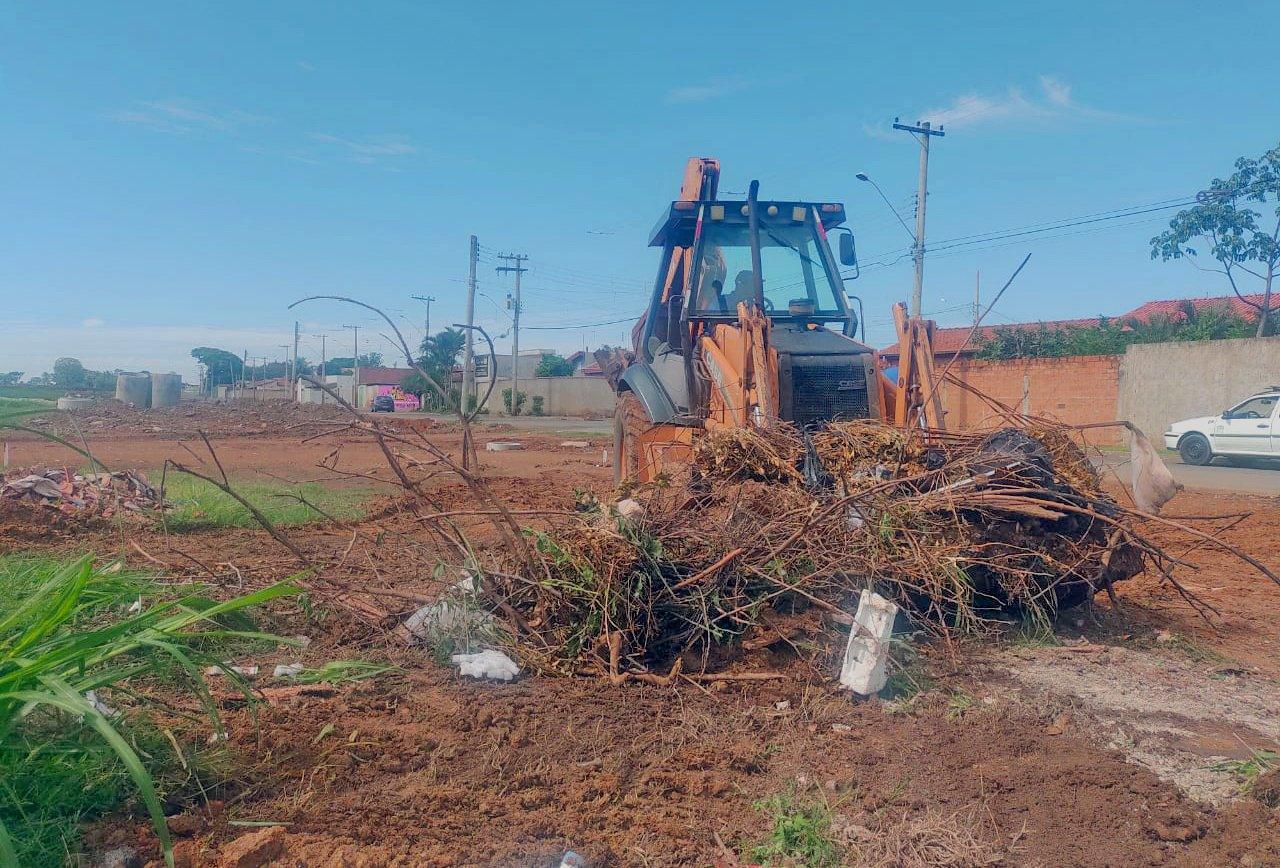 SSM limpa 65 áreas de descarte irregular de lixo em três dias