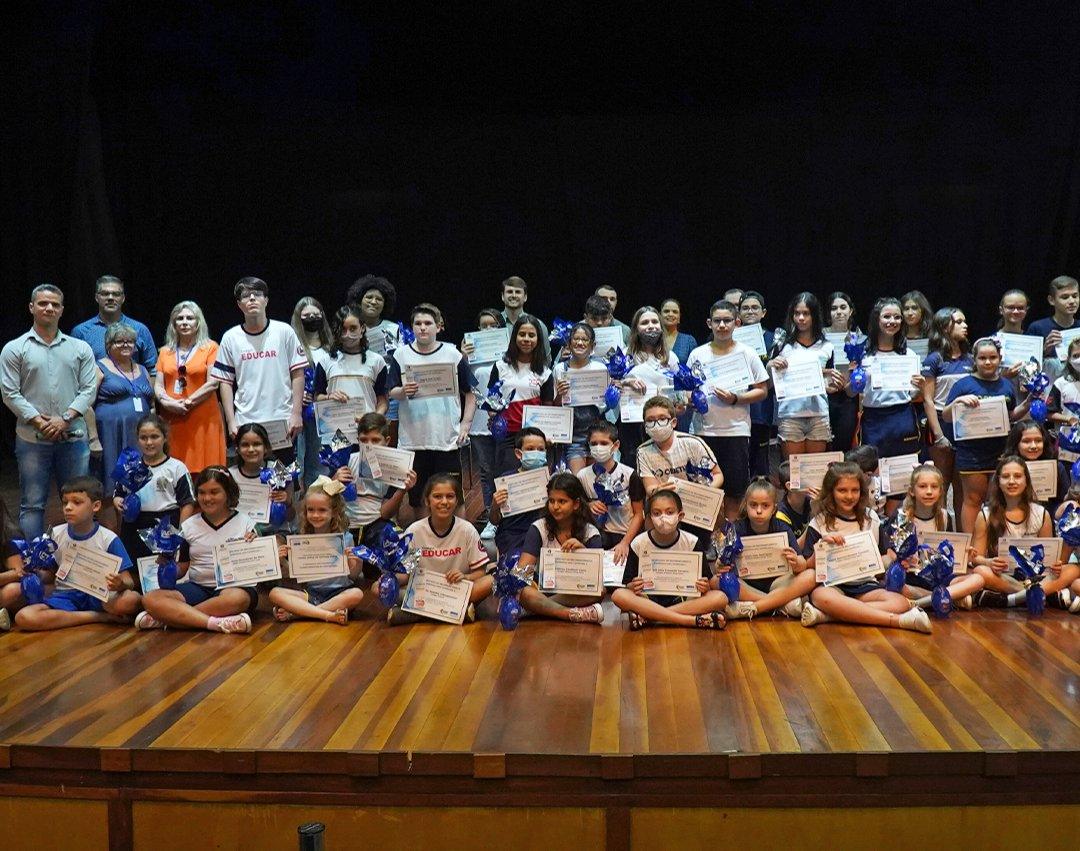 Cultura premia vencedores do 9º Concurso de Redação de Páscoa