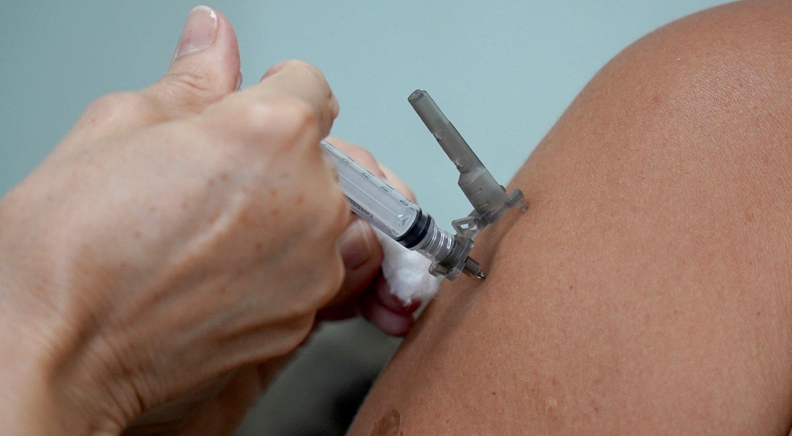 Saúde aplica 5.054 doses contra a gripe e contra a Covid-19 no dia 21 de abril
