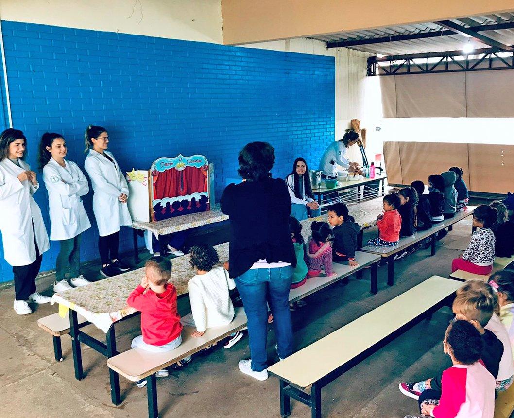 Franco Montoro: estudantes de medicina realizam ação educativa junto à comunidade