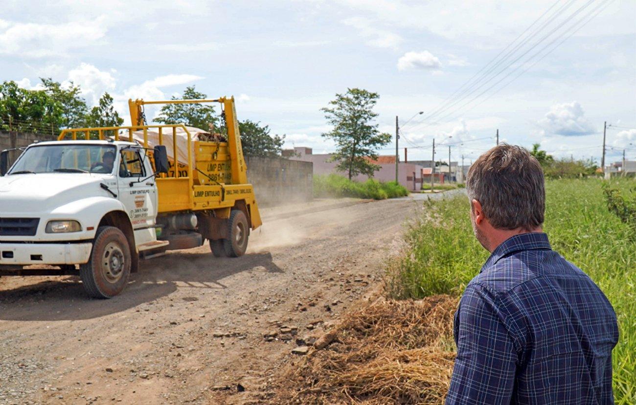 Principal avenida do Parque Industrial João Batista Caruso será pavimentada