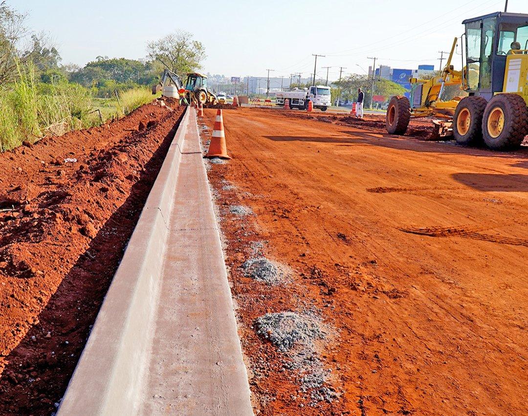 Trecho final do prolongamento da Avenida Brasil será concluído após asfaltamento